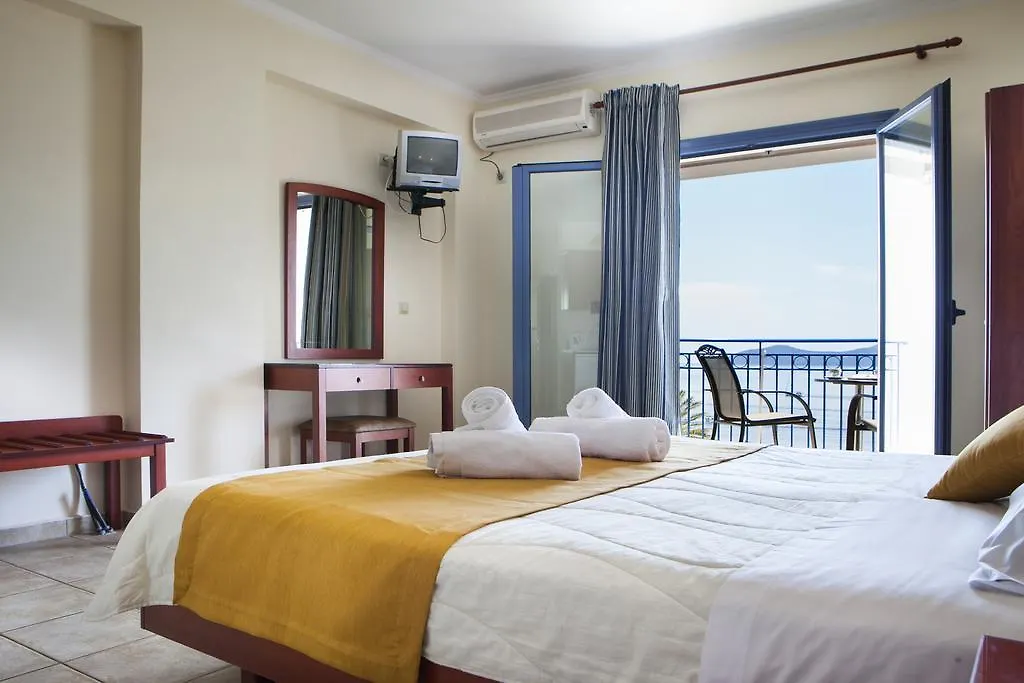 Olive Bay Hotel Agia Efimia 2*,